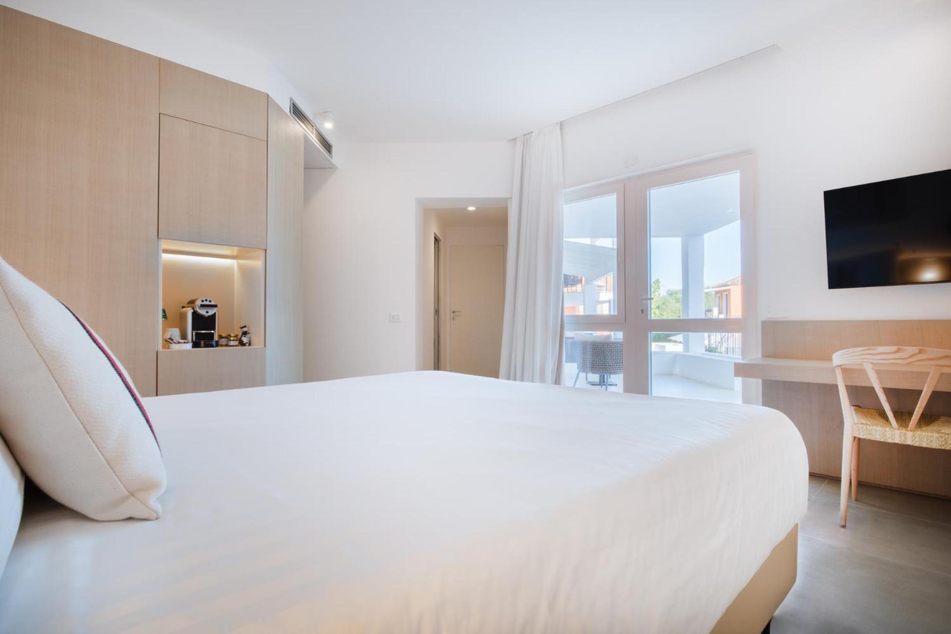 Felix Hotels - Galanias Hotel & Retreat Bari Sardo Exterior photo
