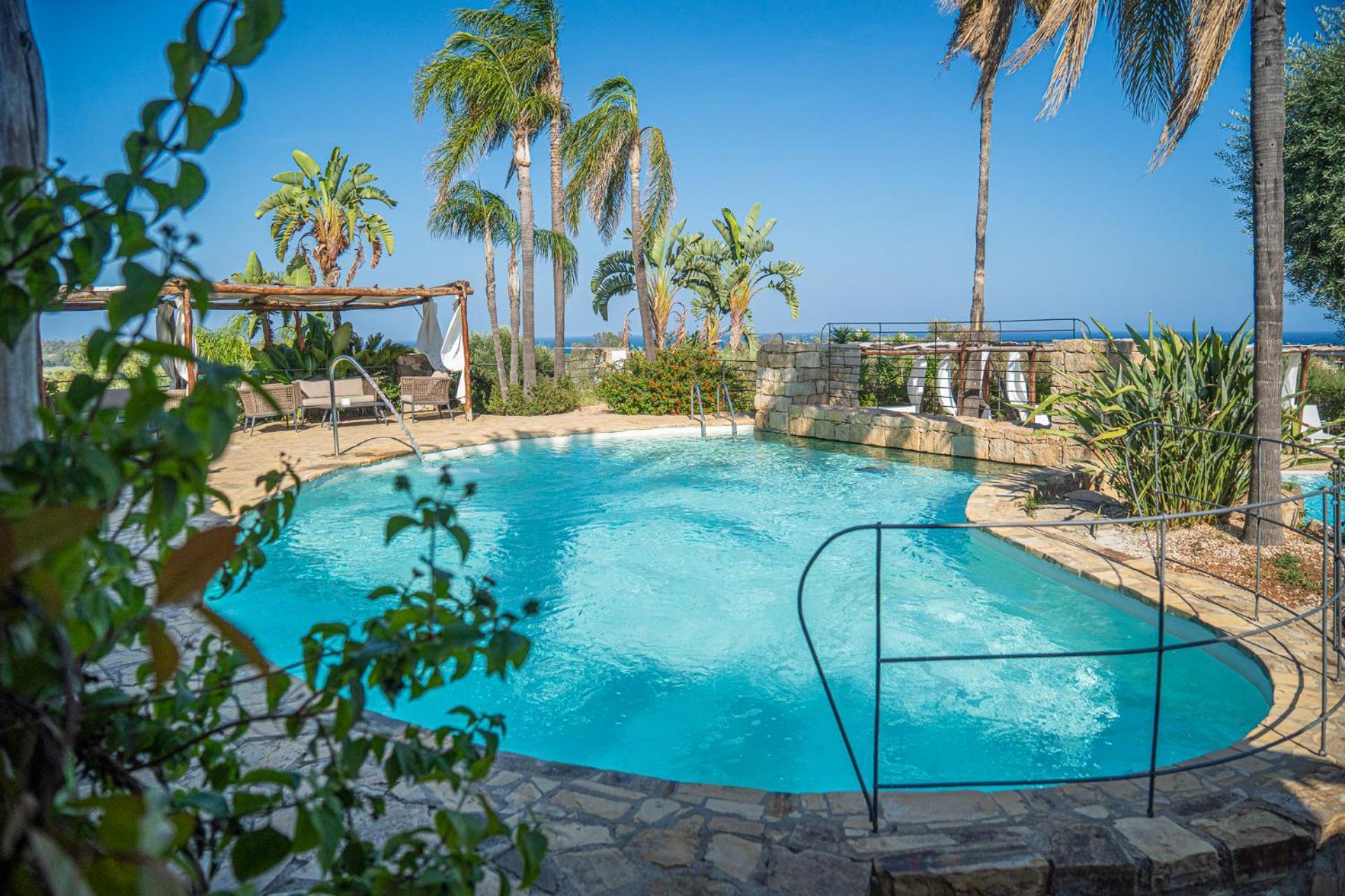 Felix Hotels - Galanias Hotel & Retreat Bari Sardo Exterior photo